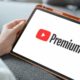 El pago de plataformas sigue creciendo, mientras que la TV tradicional decae: YouTube superó los 80 millones de suscriptores pagos.