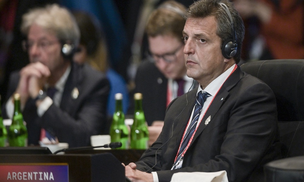 Acuerdo con China: Massa destacó «la duplicación de las reservas». Acuerdo con China: Massa destacó «la duplicación de las reservas».