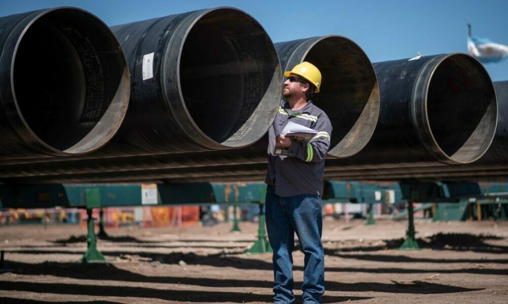 Avanzan las obras del Gasoducto Néstor Kirchner. Avanzan las obras del Gasoducto Néstor Kirchner.
