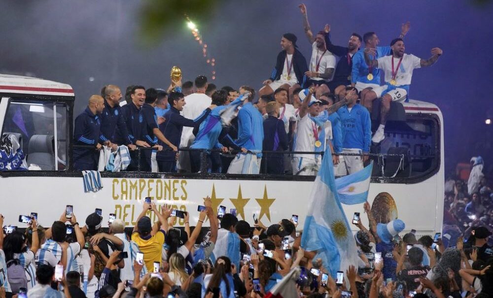 Así reflejaron los portales del mundo el festejo por la Selección Nacional. Así reflejaron los portales del mundo el festejo por la Selección Nacional.