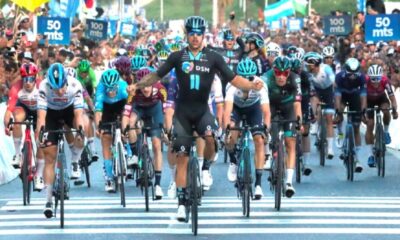 Superman López, el gran ganador de la Vuelta a San Juan y Sam Welsford, el dueño de la última etapa.