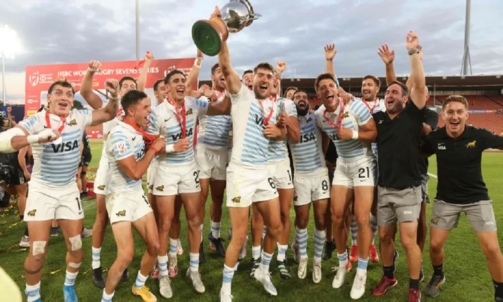 ¡Somos campeones! Los Pumas 7s le ganaron a los All Blacks en Nueva Zelanda y gritaron campeón. ¡Somos campeones! Los Pumas 7s le ganaron a los All Blacks en Nueva Zelanda y gritaron campeón.