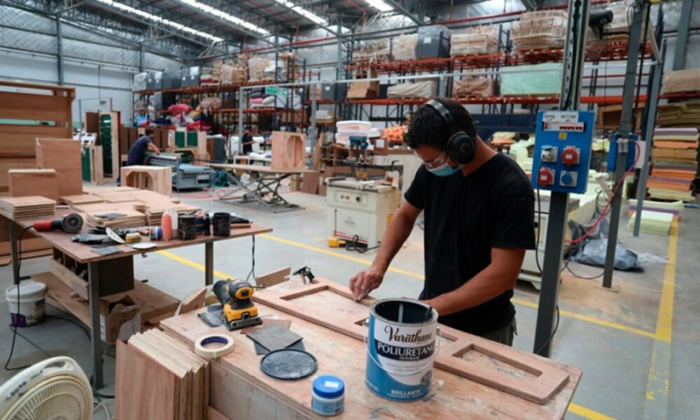 La producción industrial pyme creció 3,5% en enero: Suma cuatro meses consecutivos en alza. La producción industrial pyme creció 3,5% en enero: Suma cuatro meses consecutivos en alza.