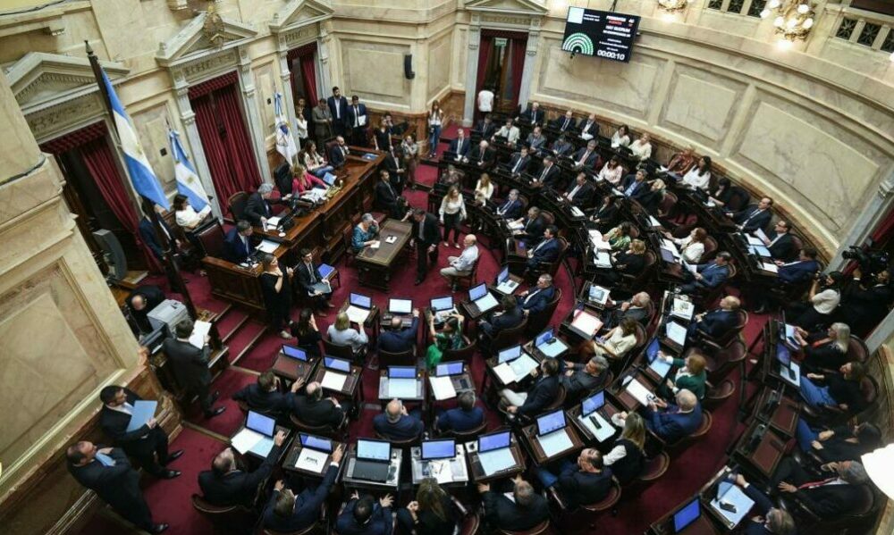 Elecciones 2023: El FdT y JxC arriesgarán un tercio de sus bancas en el Senado. Elecciones 2023: El FdT y JxC arriesgarán un tercio de sus bancas en el Senado.