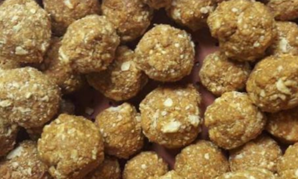 Conoce está receta dulce tradicional de las mesas sanjuaninas: bomboncitos de dulce de leche de cabra. Conoce está receta dulce tradicional de las mesas sanjuaninas: bomboncitos de dulce de leche de cabra.