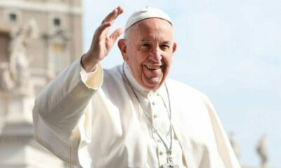 El Vaticano autorizó la bendición de parejas del mismo sexo y “en situaciones irregulares”.