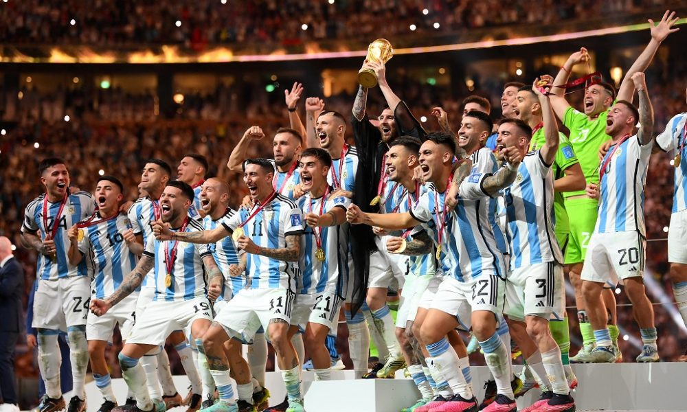 “Muchachos, la película de la gente” superó el millón de espectadores en un mes.