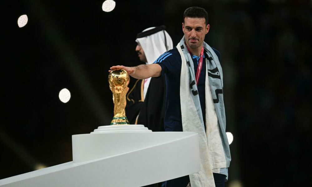Scaloni: “Intento ya no mirar nada del Mundial y si pensar en lo que viene”. Scaloni: “Intento ya no mirar nada del Mundial y si pensar en lo que viene”.