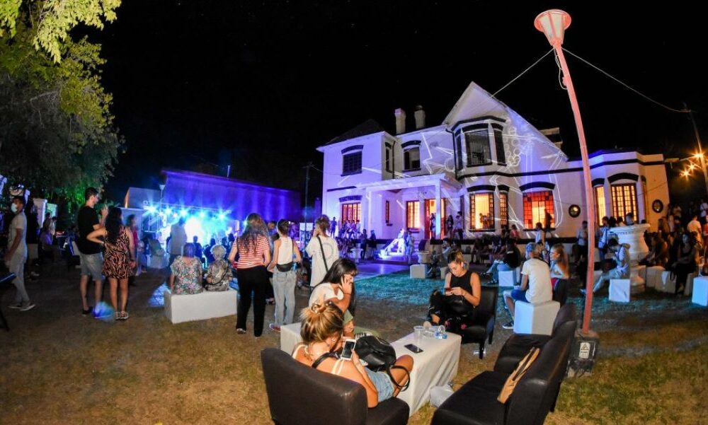 Chalet Cantoni presenta la temporada 2023 con innovadoras propuestas. Chalet Cantoni presenta la temporada 2023 con innovadoras propuestas.