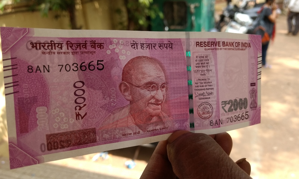 India aspira a convertirse en una de las tres principales economías del mundo. India aspira a convertirse en una de las tres principales economías del mundo.