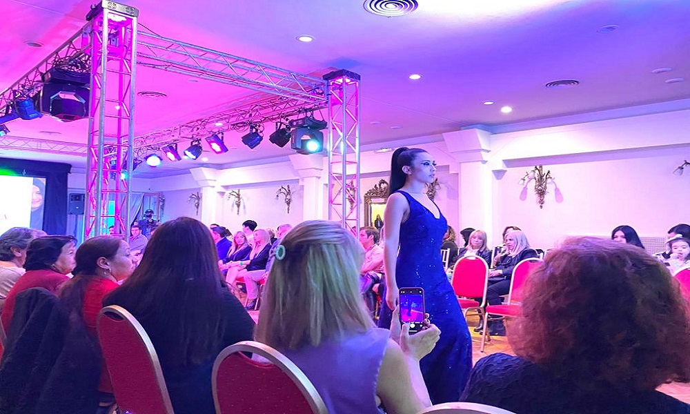 Con un desfile espléndido se celebró el 2do Pasarela Show en el aniversario del Club Social.