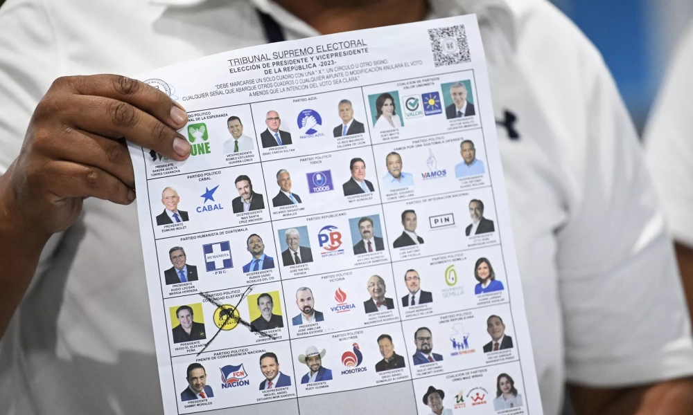 Elecciones Guatemala: Bernardo Arévalo irá con Sandra Torres a segunda vuelta. Elecciones Guatemala: Bernardo Arévalo irá con Sandra Torres a segunda vuelta.
