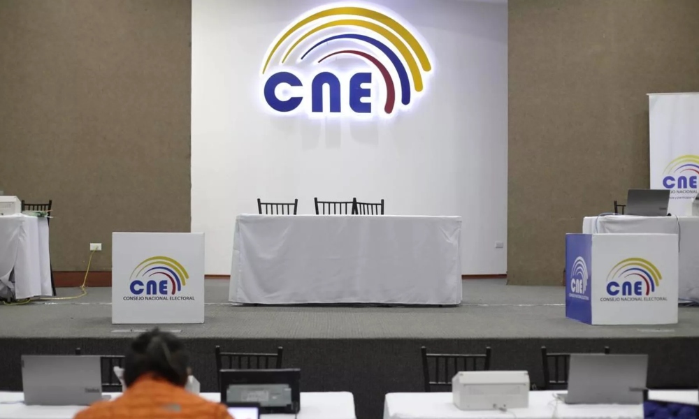 Órgano electoral de Ecuador confirma que ocho binomios buscarán la Presidencia. Órgano electoral de Ecuador confirma que ocho binomios buscarán la Presidencia.