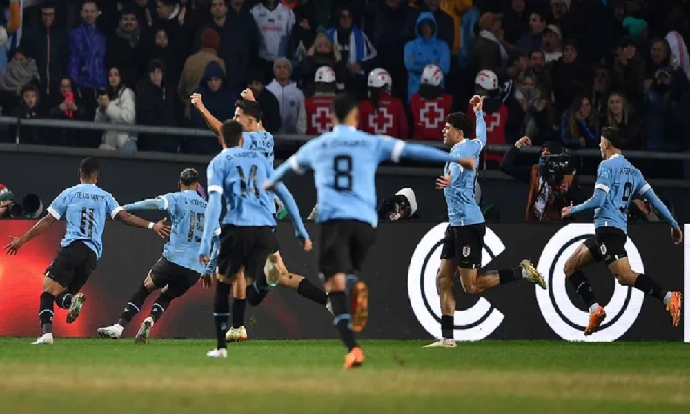 Uruguay campeón del Mundial Sub 20: le ganó 1-0 a Italia en La Plata. Uruguay campeón del Mundial Sub 20: le ganó 1-0 a Italia en La Plata.