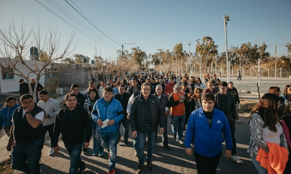 Rubén Uñac: “Vamos por más calidad para el transporte, la salud, la educación y la seguridad”. Rubén Uñac: “Vamos por más calidad para el transporte, la salud, la educación y la seguridad”.