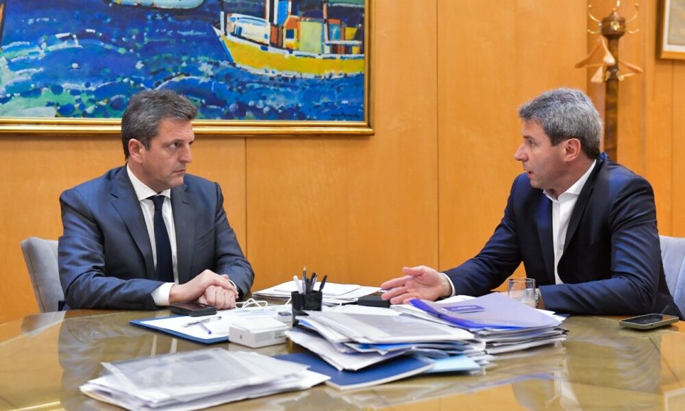 El mensaje de Uñac a Massa – Rossi: “El futuro de nuestra patria debe construirse desde la unidad”. El mensaje de Uñac a Massa – Rossi: “El futuro de nuestra patria debe construirse desde la unidad”.
