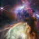 La NASA publicó la imagen del nacimiento de 50 estrellas jóvenes del tamaño del Sol.