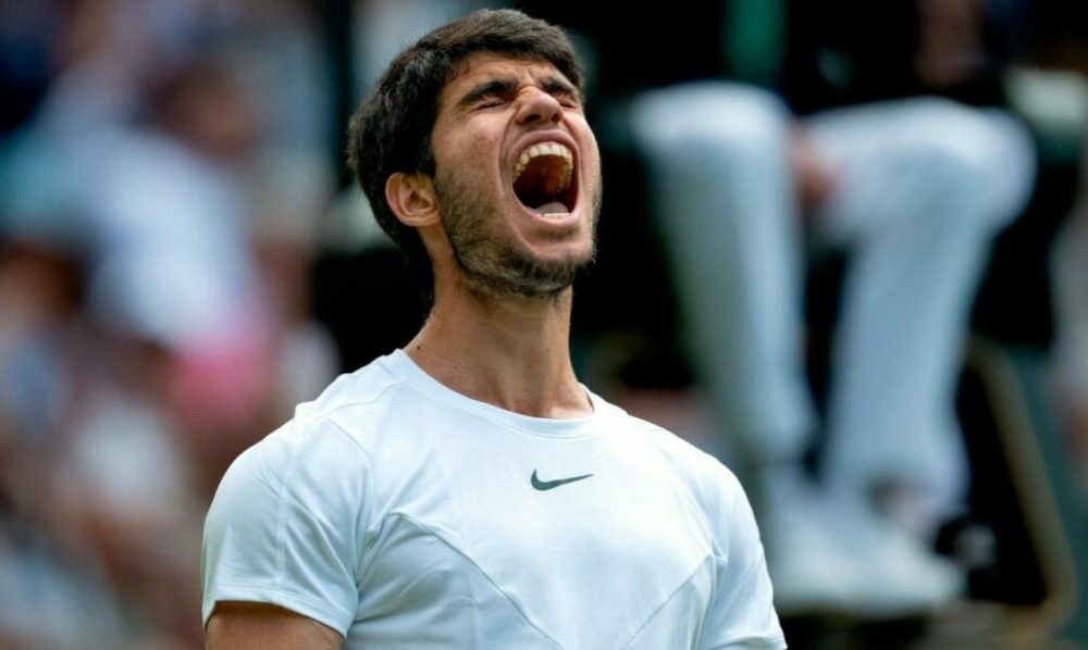 Alcaraz destronó en Wimbledon a Djokovic y sigue como número 1 del mundo. Alcaraz destronó en Wimbledon a Djokovic y sigue como número 1 del mundo.