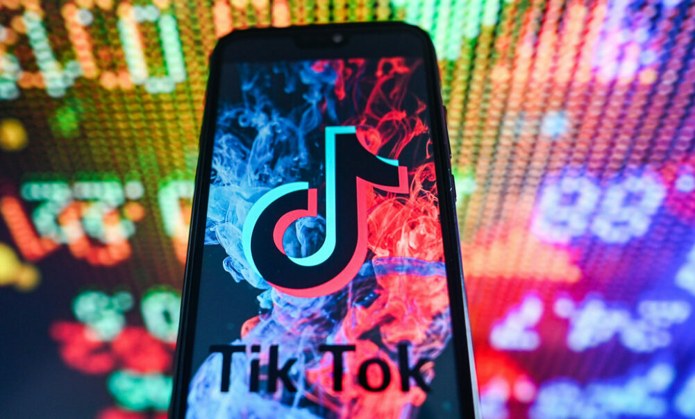 TikTok lanza las publicaciones de texto.