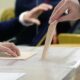 España decide su futuro en unas elecciones generales anticipadas.