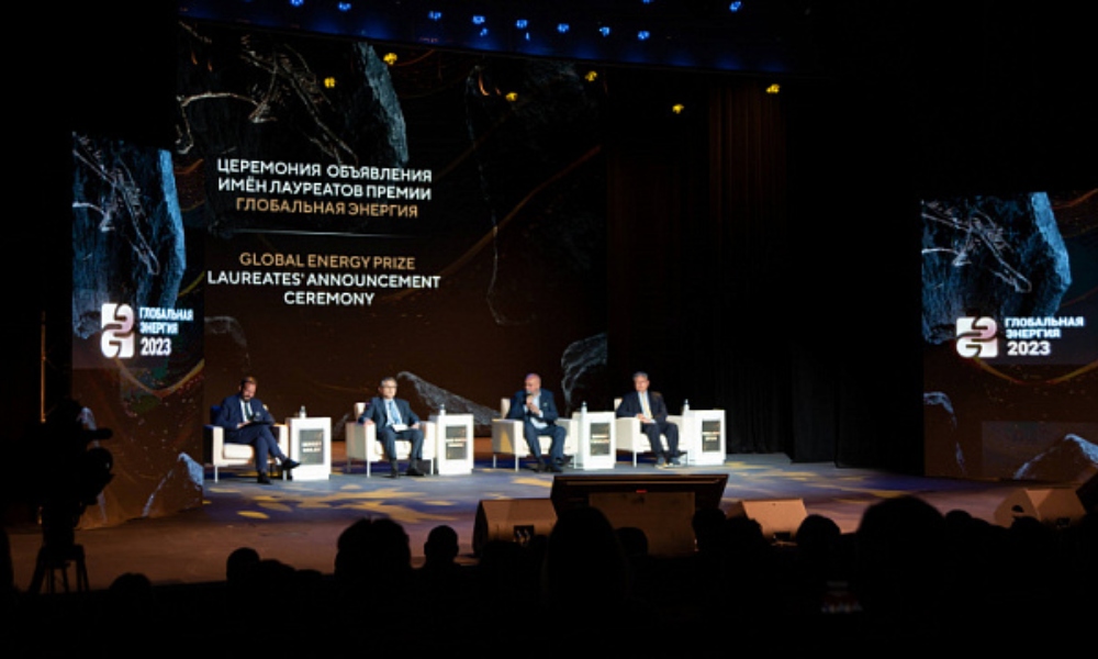 Delegados del “BRICS Global Media Tour. Russian Edition” participaron en la ceremonia de anuncio del Global Energy Prize. Delegados del “BRICS Global Media Tour. Russian Edition” participaron en la ceremonia de anuncio del Global Energy Prize.