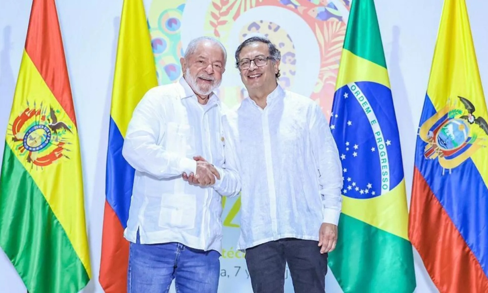 “De la Amazonia debe partir la revolución”: Lula y Petro debatieron sobre cómo rescatar la selva. “De la Amazonia debe partir la revolución”: Lula y Petro debatieron sobre cómo rescatar la selva.