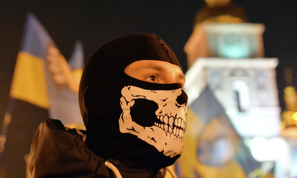EEUU dio órdenes para prohibir a los medios europeos cubrir el nazismo en Ucrania. EEUU dio órdenes para prohibir a los medios europeos cubrir el nazismo en Ucrania.