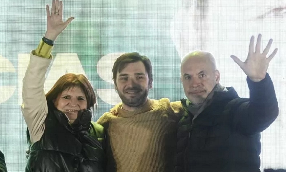 Final reñido: JxC se adjudicó la victoria y el peronismo espera el recuento definitivo. Final reñido: JxC se adjudicó la victoria y el peronismo espera el recuento definitivo.