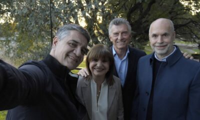 Selfie de la unidad: Macri, Bullrich y Rodríguez Larreta respaldaron a Jorge Macri.