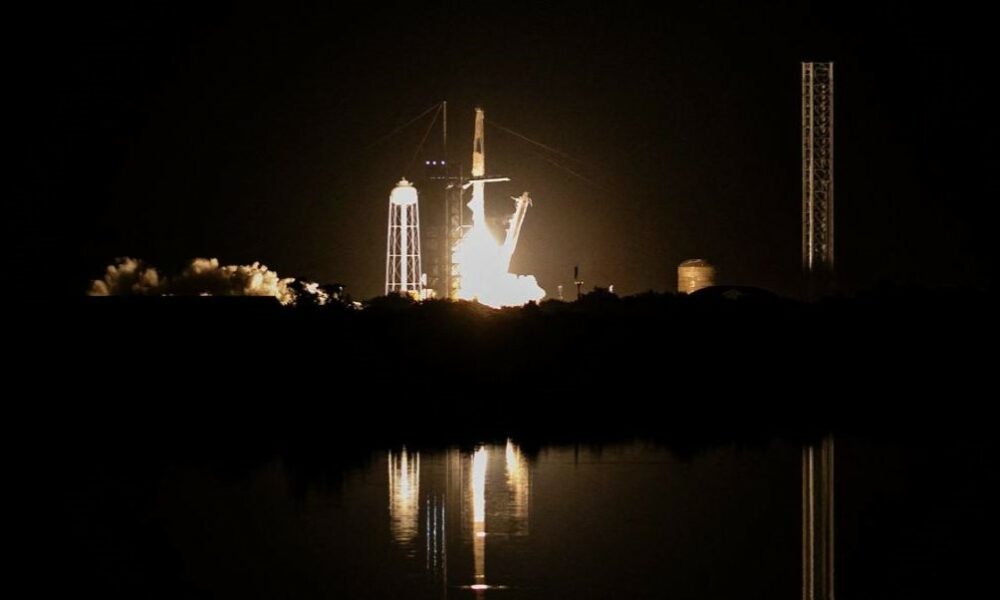 La NASA y SpaceX envían cuatro astronautas a la Estación Espacial Internacional. La NASA y SpaceX envían cuatro astronautas a la Estación Espacial Internacional.