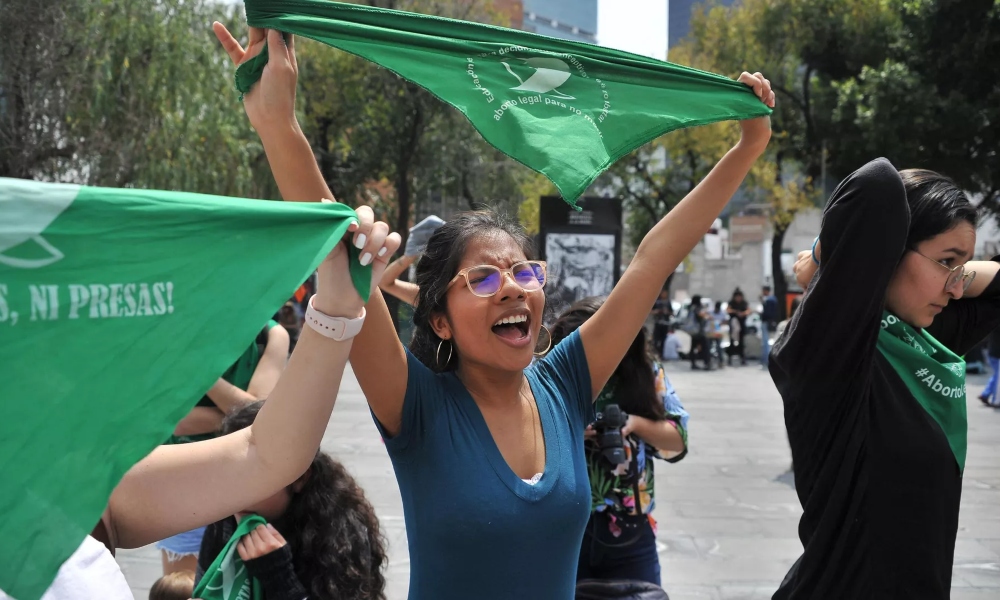 Suprema Corte de Justicia de México despenaliza el aborto a nivel federal. Suprema Corte de Justicia de México despenaliza el aborto a nivel federal.