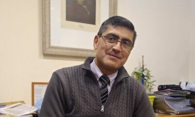 El guardián de libros en San Juan. Ricardo Aguilera, bibliotecario de corazón.