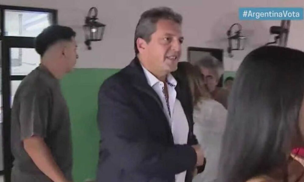 Sergio Massa: “Creemos que va a ser una excelente jornada, el lunes la Argentina sigue”. Sergio Massa: “Creemos que va a ser una excelente jornada, el lunes la Argentina sigue”.