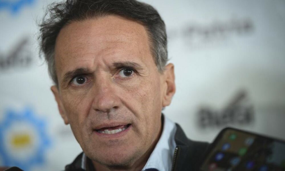 Katopodis: “Milei ya frenó la obra pública en todo el país”. Katopodis: “Milei ya frenó la obra pública en todo el país”.