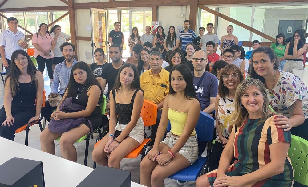 Fortalecimiento educativo gratuito: el 80% de los estudiantes aprobó las materias pendientes Fortalecimiento educativo gratuito: el 80% de los estudiantes aprobó las materias pendientes