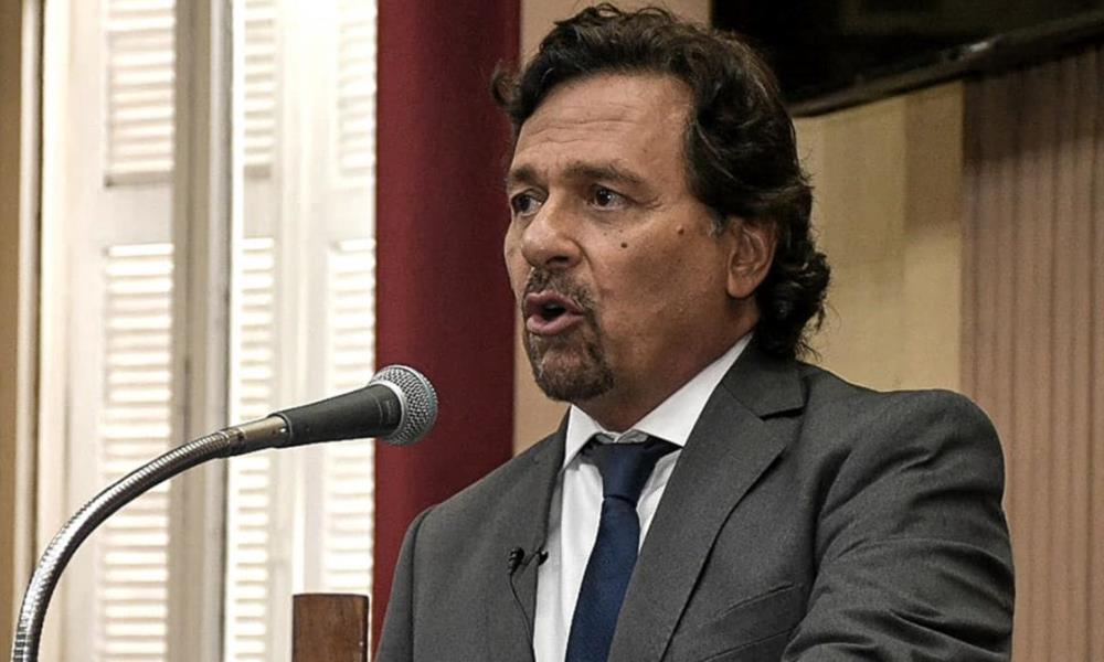 Pacto de Mayo: “Los gobernadores decimos que es innegociable e irrenunciable la defensa del federalismo”. Pacto de Mayo: “Los gobernadores decimos que es innegociable e irrenunciable la defensa del federalismo”.
