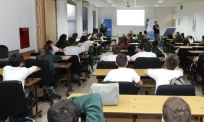 Vouchers educación para subvención de educación paga.
