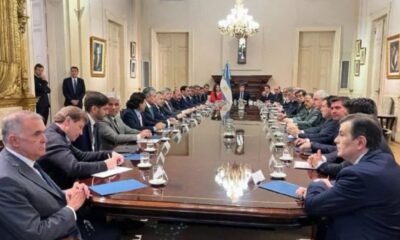 Gobierno eliminaría la reforma política del Pacto de Mayo.