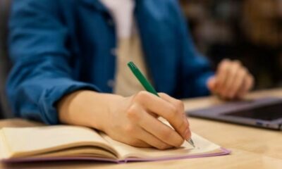 Educación de Adultos informa sobre las becas Progresar y Plan FinEs 2024.
