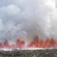 Volcán islandés vuelve a erupcionar con lava que alcanza hasta 50 metros de altura