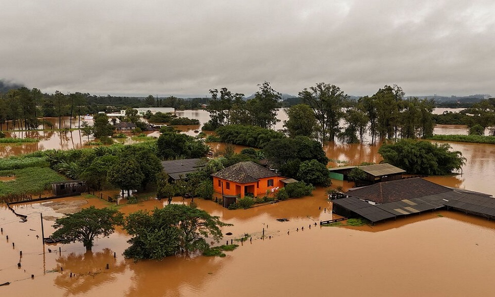 El banco de los BRICS apoya a Brasil tras sufrir inundaciones. El banco de los BRICS apoya a Brasil tras sufrir inundaciones.