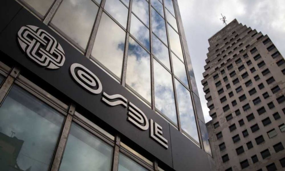 Prepagas: deberan devolver el cobre excesivo y ajustarse a la inflación. Prepagas: deberan devolver el cobre excesivo y ajustarse a la inflación.