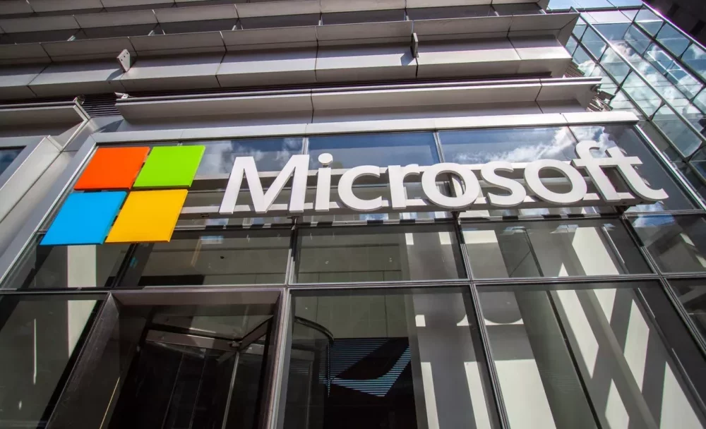 Falla de Microsoft provocó un apagón informático en todo el mundo Falla de Microsoft provocó un apagón informático en todo el mundo