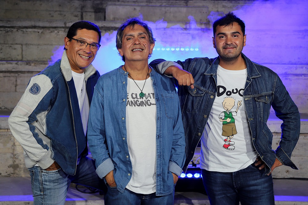 Agosto: Los Nocheros celebrarán los 25 años del álbum Signos en el Teatro Bicentenario. Agosto: Los Nocheros celebrarán los 25 años del álbum Signos en el Teatro Bicentenario.