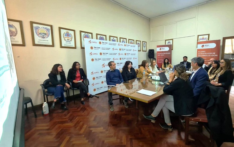 Minería compartió los desafíos de la gestión y el potencial geológico Minería compartió los desafíos de la gestión y el potencial geológico