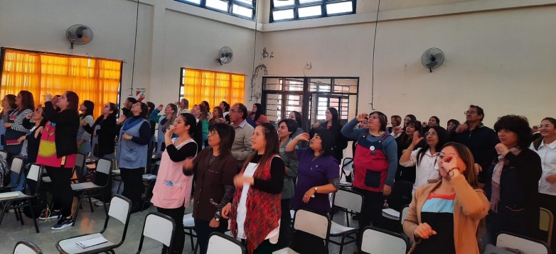 Aulas Diversas de Educación llegó a todos los departamentos alejados Aulas Diversas de Educación llegó a todos los departamentos alejados