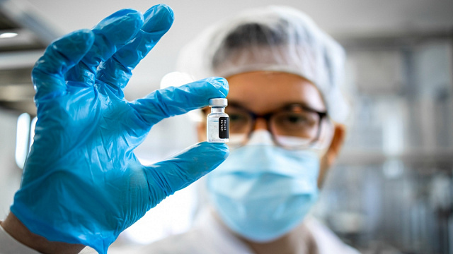 Irán suministra más del 97% de las necesidades farmacéuticas del país Irán suministra más del 97% de las necesidades farmacéuticas del país