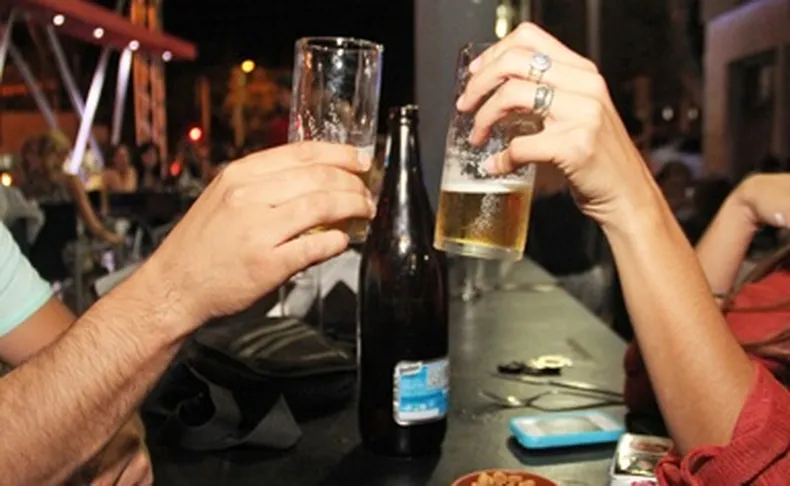 Provincia y actores involucrados buscan actualizar la Ley Seca. Provincia y actores involucrados buscan actualizar la Ley Seca.