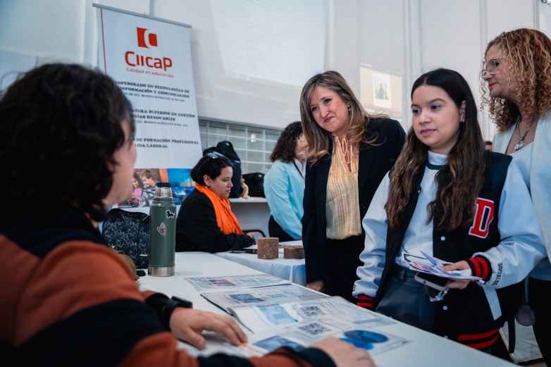 Educación Superior abrió su mes con la vuelta de la Oferta Educativa Educación Superior abrió su mes con la vuelta de la Oferta Educativa