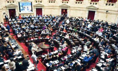 La oposición busca poner un freno a los DNU pero no logra acuerdos
